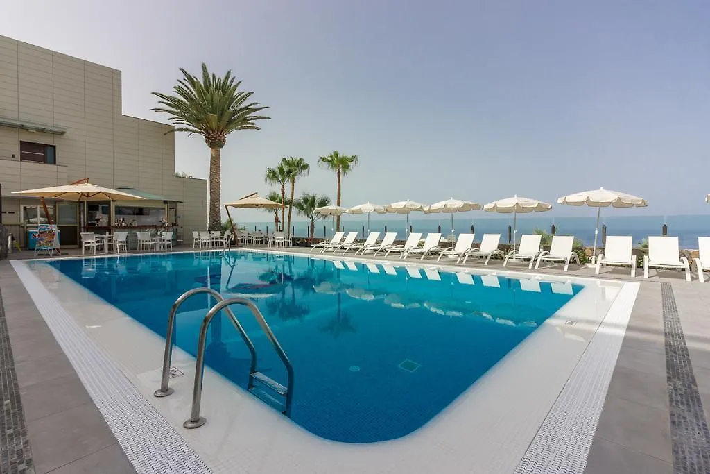 אקנטילדו דה לוס גיגנטס Klayman Diamond Aparthotel ספרד